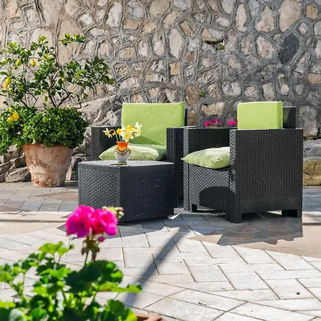 L'Antica Pigna Chateau Vico Equense Exterior foto