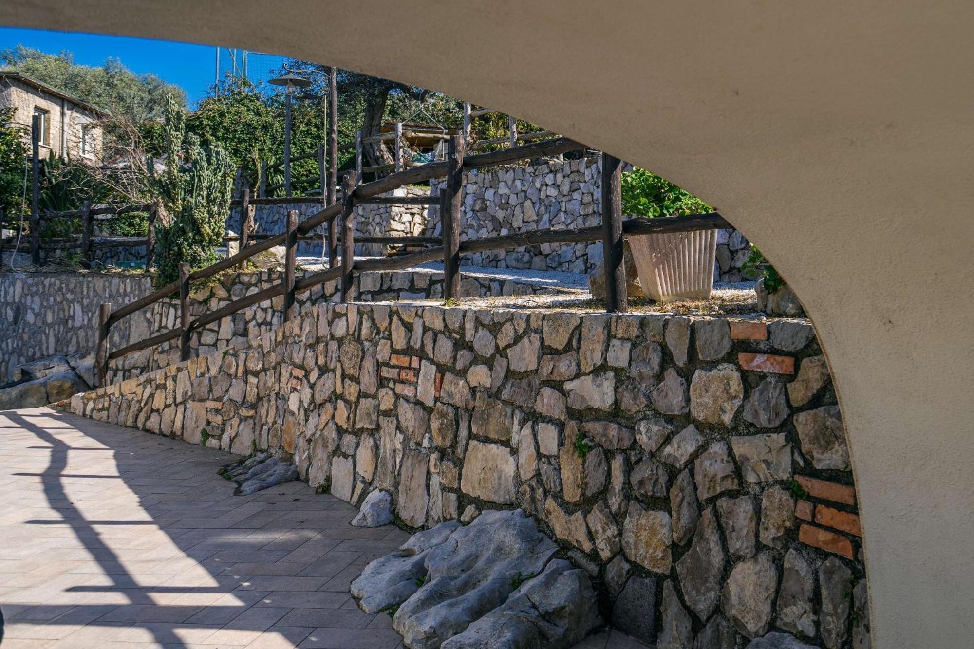L'antica Pigna Chateau Holiday home